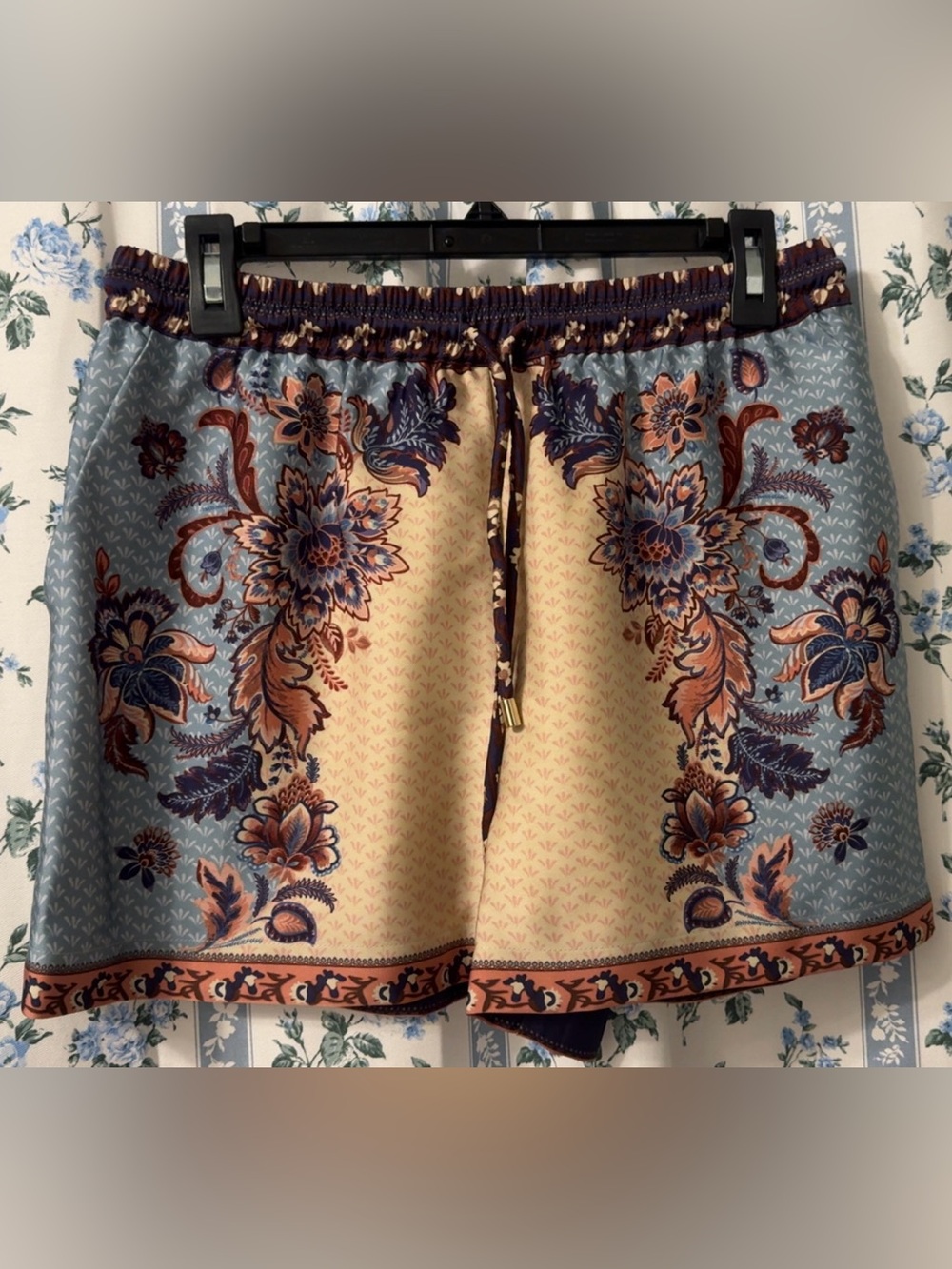 House of Harlow 1960 Women’s Paisley Drawstring Shorts NWOT - Picture 1 of 7